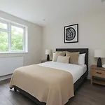 Amazing Flat Near Golders Green - Great Transport Links